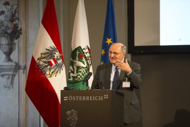 20.10.2016, AUT, Alte Universität, Graz, ÖSTERREICH 22 - Überlegungen zur Zukunft unserer Republik, im Bild: Christoph Badelt; FOTOCREDIT: ERWIN SCHERIAU