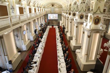 21.10.2016, AUT, Alte Universität, Graz, ÖSTERREICH 22 - Überlegungen zur Zukunft unserer Republik, im Bild: Udo di Fabio (am Rednerpult); FOTOCREDIT: ERWIN SCHERIAU